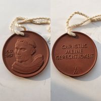 Porzellan-Medaille, MARTIN LUTHER